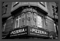 Pizzeria